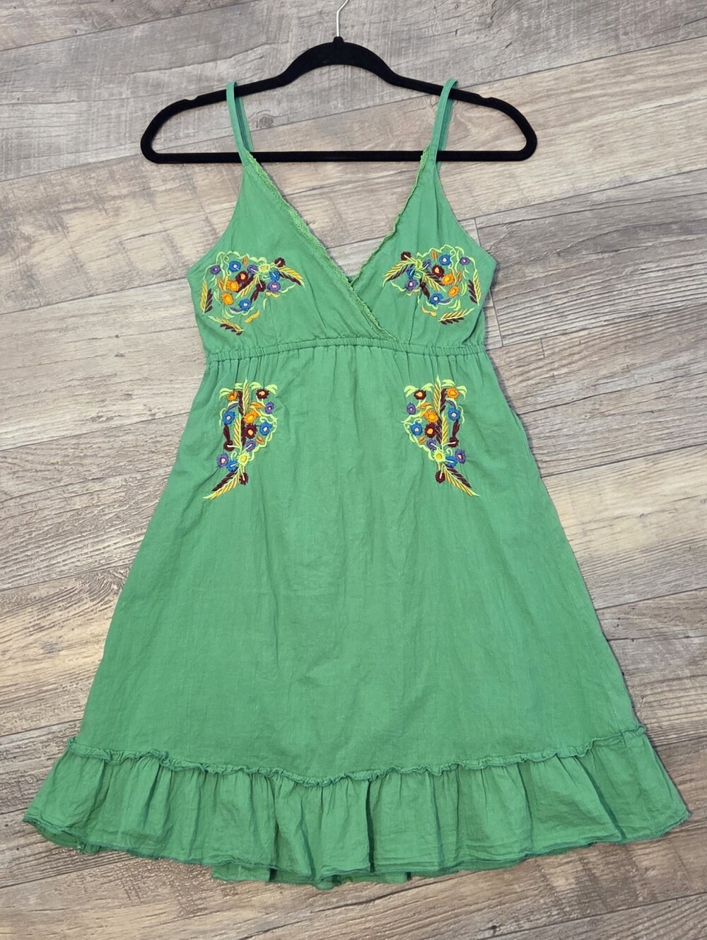 Earthbound Green Embroidered Babydoll With Ruffle Dress Size Medium